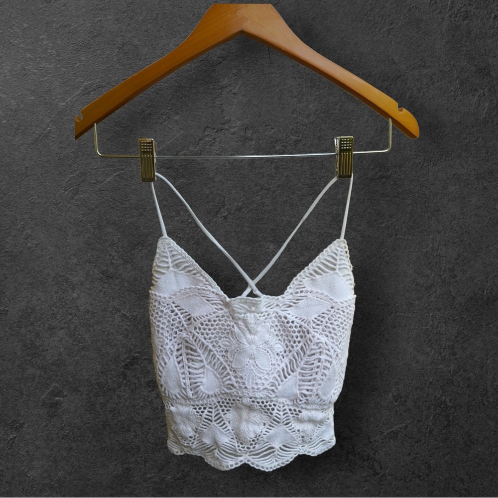 Buckle Women’s, Willow & Root, White Crochet Top